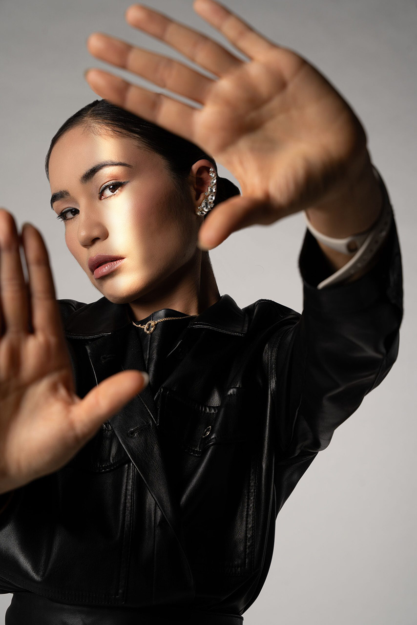 High-End Fashion Portrait in Wien – moderne Fotografie von Shira Rachel Photography