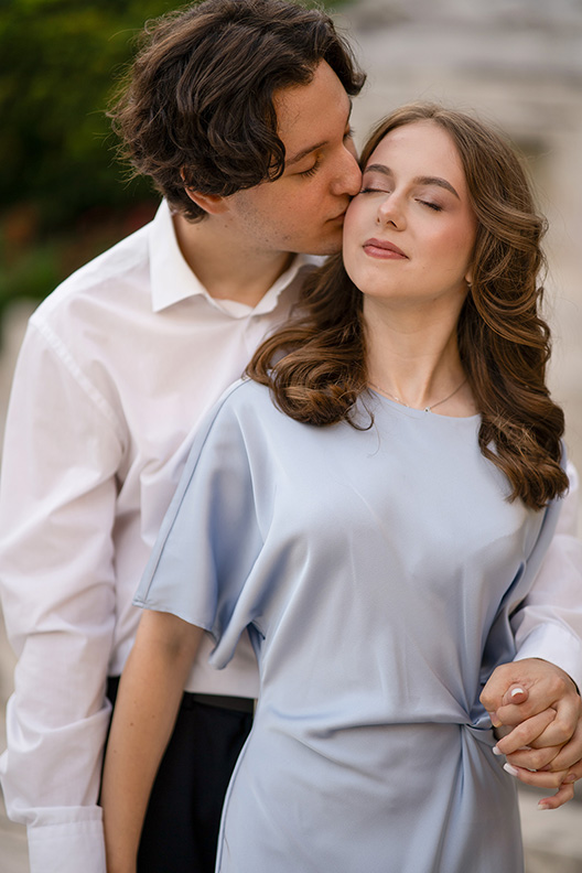 Paarshooting in Wien – natürliche und intime Couple-Fotografie von Shira Rachel Photography